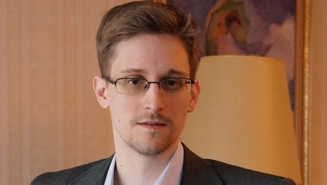 Mỹ: Edward Snowden tiếp tục liên lạc với cơ quan tình báo Nga ảnh 1