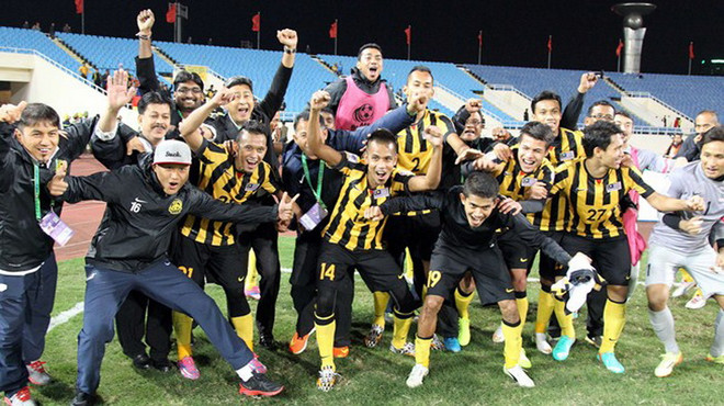 Báo chí thế giới ca ngợi Malaysia sau chiến thắng không tưởng ảnh 1