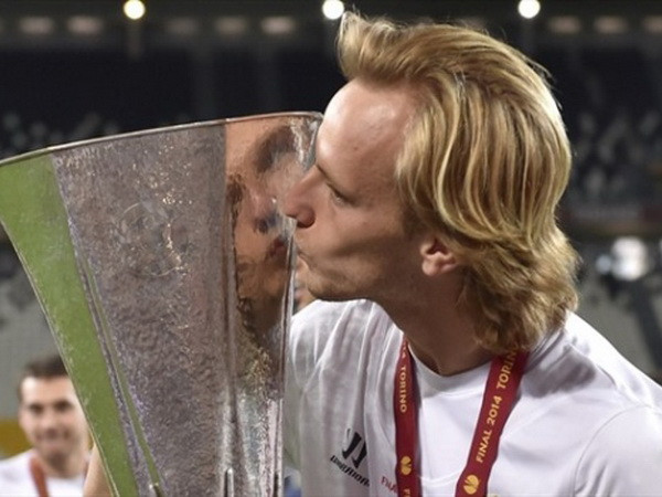 Chuyển nhượng 30/5: Real bị "cướp hàng," M.U đại chiến Barca ảnh 1