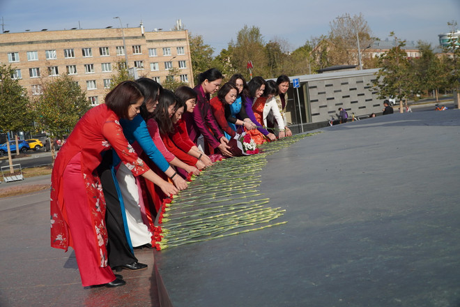 TTXVN_2709 hoi phu nu Viet Nam Nga 3.jpg