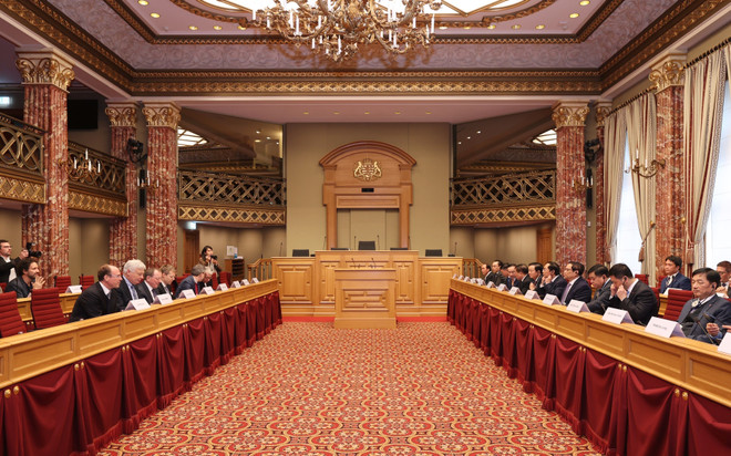 Thủ tướng Phạm Minh Chính hội kiến Chủ tịch Nghị viện Luxembourg ảnh 1