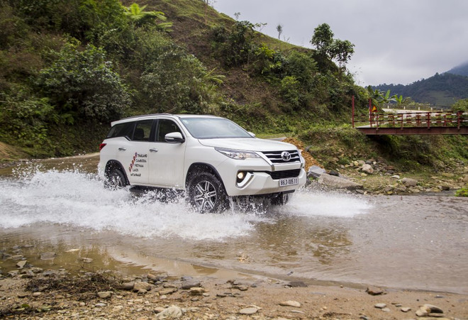 Giá bán xe Toyota năm 2018 là phù hợp và sẽ không thay đổi ảnh 4