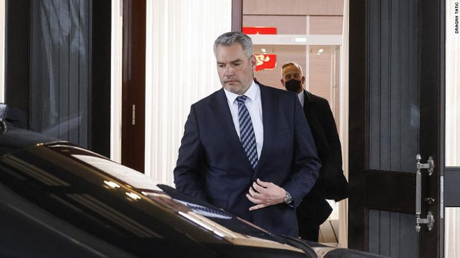 Thủ tướng Áo: Cuộc gặp với Tổng thống Nga "khó khăn nhưng cởi mở" ảnh 1