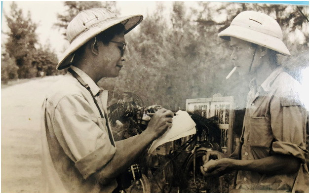 Nhà báo, nghệ sỹ nhiếp ảnh Nguyễn Chính với Ảnh Diễn ca ảnh 1