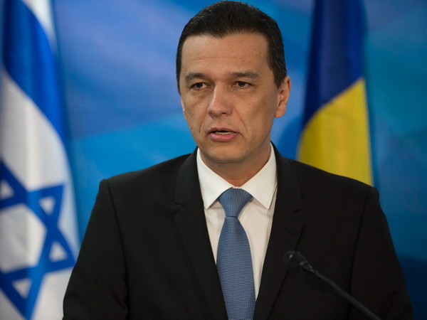 Thủ tướng Romania Sorin Grindeanu. (Nguồn: (Nguồn: AFP/TTXVN) Thủ tướng Romania thất bại trong cuộc bỏ phiếu bất tín nhiệm ảnh 1