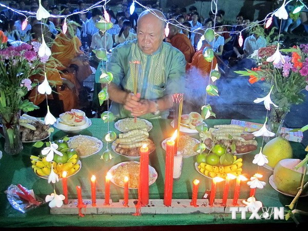 Tưng bừng lễ hội Ok Om Bok của người Khmer ở Trà Vinh ảnh 1