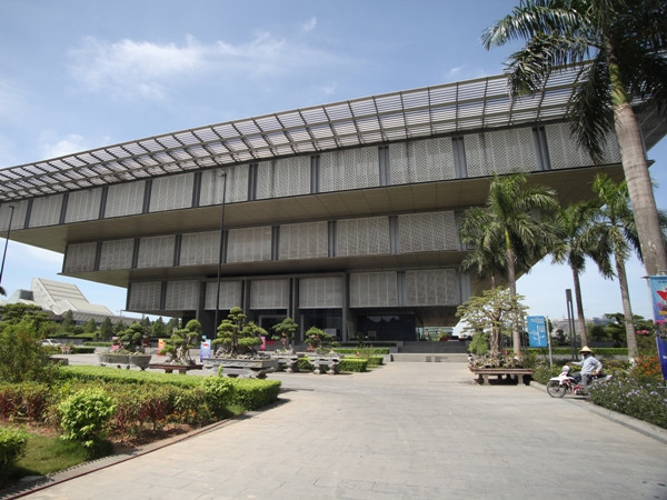 Chuyên gia kinh tế: "Đổi mới hay duy trì như hiện tại để tụt hậu hơn" ảnh 3