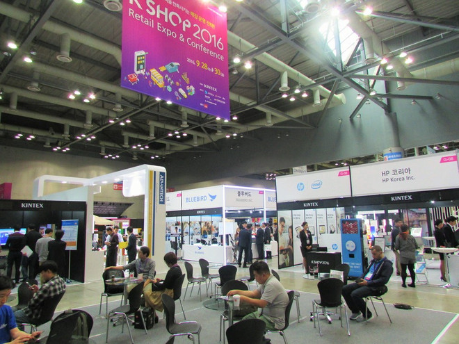 [Photo] Triển lãm thương mại và Hội nghị ngành bán lẻ Hàn Quốc ảnh 6
