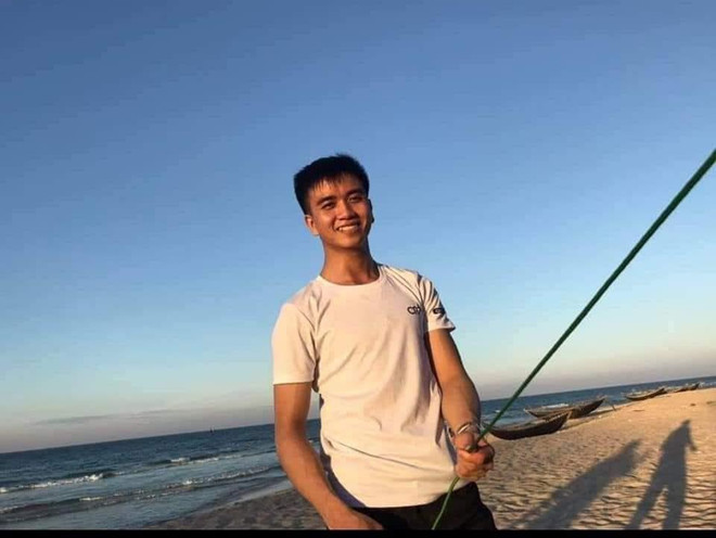 Xem xét truy tặng Huân chương Dũng cảm cho sinh viên quên mình cứu bạn ảnh 1