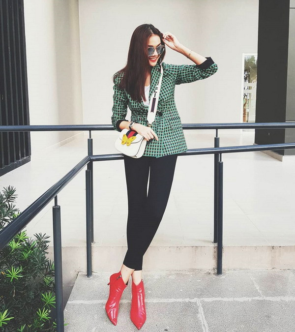 Hồ Ngọc Hà, Kỳ Duyên và dàn mỹ nhân Việt “lên đồ” rực rỡ ngày xuân ảnh 5