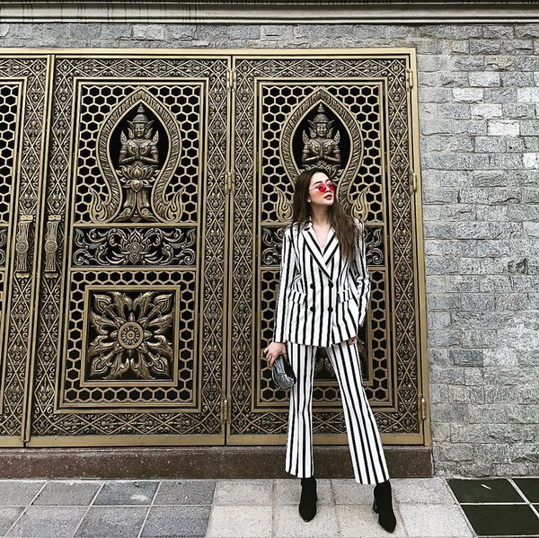 Hồ Ngọc Hà, Kỳ Duyên và dàn mỹ nhân Việt “lên đồ” rực rỡ ngày xuân ảnh 8