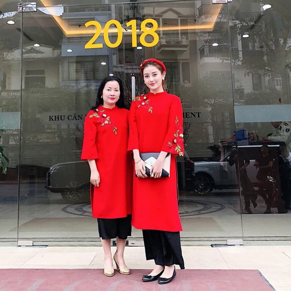 Sao Việt xúng xính áo dài trong dịp Tết Nguyên Đán 2018 ảnh 3