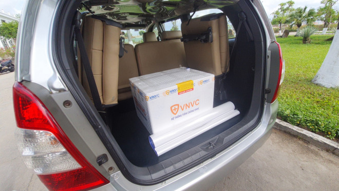 Đà Nẵng tiếp nhận 100 liều vaccine phòng chống dịch COVID-19 ảnh 2