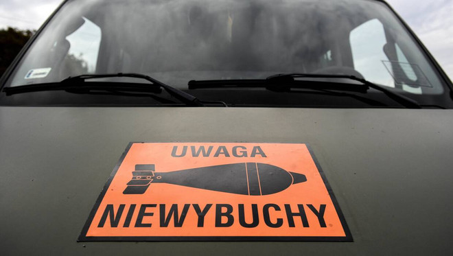 Ba Lan: Phát hiện một quả bom lớn từ thời Thế chiến 2 trong khu dân cư ảnh 1