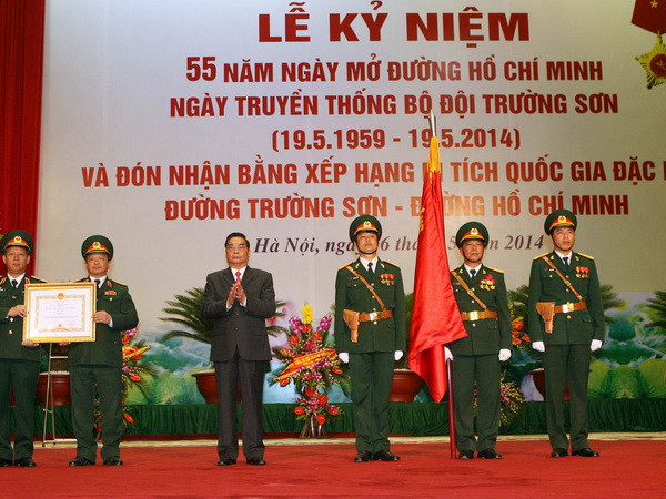 Bình Phước đón nhận bằng xếp hạng hai di tích quốc gia ảnh 1