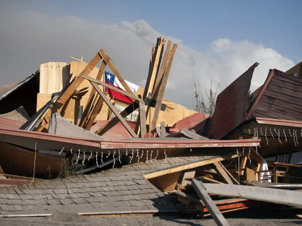 Chile khắc phục hậu quả sau vụ núi lửa Cabulco "thức giấc" ảnh 1