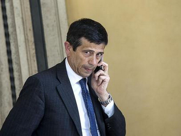 Chính trường Italy tiếp tục rúng động vì bê bối tham nhũng mới ảnh 1