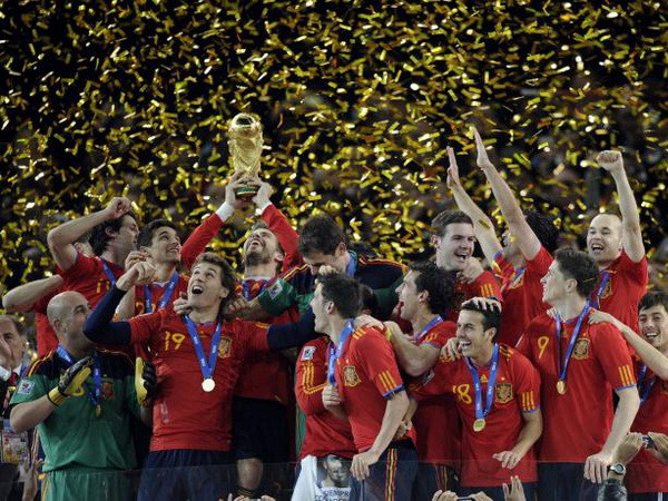 Tây Ban Nha khó bảo vệ ngôi vương tại World Cup Brazil ảnh 1