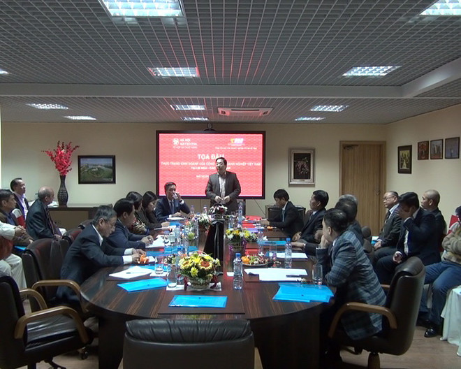 Doanh nghiệp Việt Nam tại Nga tọa đàm về giải pháp kinh doanh ảnh 1