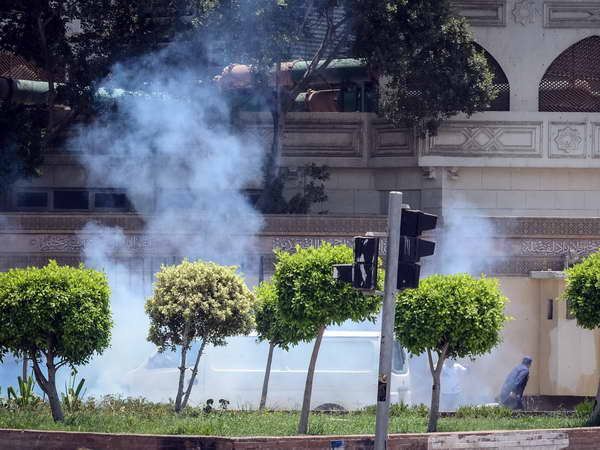 Ai Cập tiếp tục bắt giữ nhiều thủ lĩnh phe Hồi giáo đối lập ảnh 1