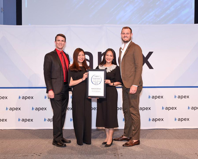 Vietnam Airlines nhận giải thưởng hãng hàng không 4 sao toàn cầu ảnh 1