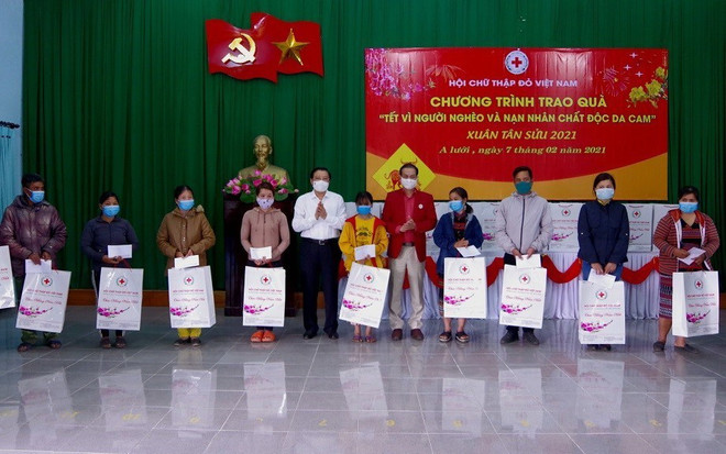 Trưởng ban Nội chính Trung ương thăm, chúc Tết tại Thừa Thiên-Huế ảnh 1