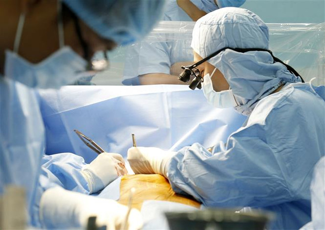 Thêm nguồn thuốc Protamin sulfat phục vụ nhu cầu mổ tim cho người bệnh ảnh 1