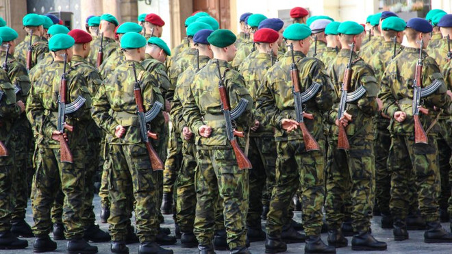Binh sỹ thuộc phái bộ EU tại Mali. (Nguồn: EURACTIV) Quân đội Séc rút khỏi phái bộ huấn luyện của EU tại Mali ảnh 1
