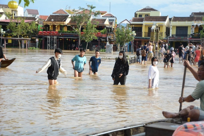 ttxvn ngap pho co hoi an2.jpg