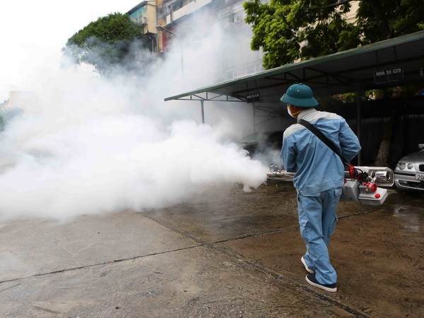 Ban Chỉ đạo khẳng định thuốc diệt muỗi hiệu lực tốt, diệt 98% muỗi ảnh 1