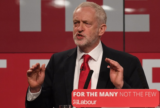 Tỷ lệ dẫn trước của đảng Bảo thủ so với Công đảng tiếp tục giảm ảnh 1