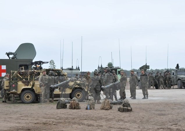 Nga thận trọng trước các động thái quân sự mới của NATO ảnh 1