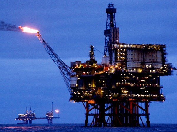 Ngành công nghiệp dầu mỏ của Mỹ nở rộ trong năm 2013 ảnh 1