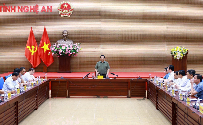 Thủ tướng Phạm Minh Chính phát biểu chỉ đạo. (Ảnh: Dương Giang/TTXVN) ttxvn_thu_tuong_tien_do_thi_cong_duong_day_500kv_mach_3_3.jpg