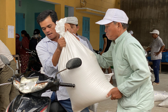 Kịp thời cấp phát gạo cứu đói cho nhân dân vùng thiên tai Ninh Thuận ảnh 1