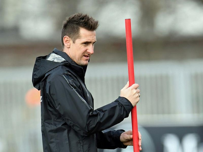 Flick tiết lộ toan tính về tương lai của Bayern và Werner, Sané, Neuer ảnh 2