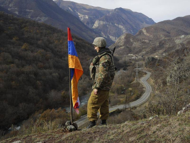 Cả Azerbaijan và Armenia đều coi Nagorno-Karabakh thuộc chủ quyền của mình. (Nguồn: AP) Xung đột tái diễn giữa Azerbaijan và Armenia gần khu vực tranh chấp ảnh 1
