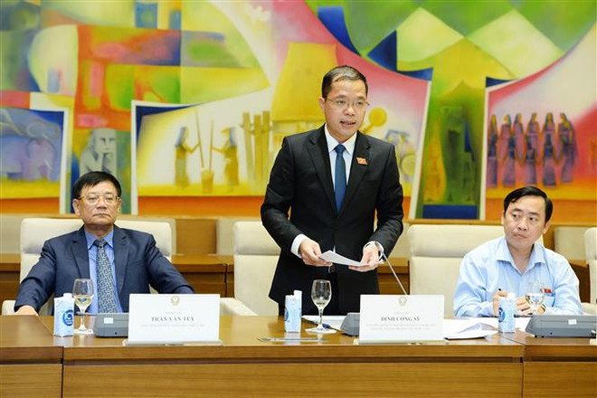 Cầu nối đóng góp tích cực, phát triển quan hệ hữu nghị vĩ đại Việt-Lào ảnh 2