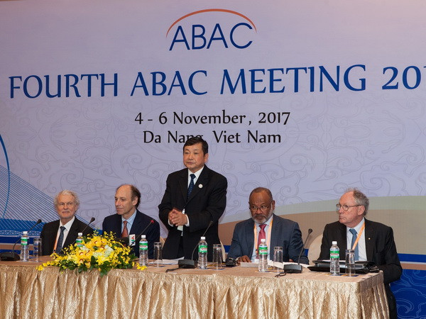 Các nhà lãnh đạo kinh tế châu Á-TBD chung tay hướng về tương lai ảnh 1