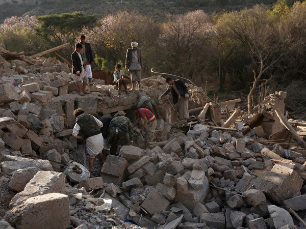 Iran kêu gọi hành động chấm dứt thảm sát dân thường ở Yemen ảnh 1