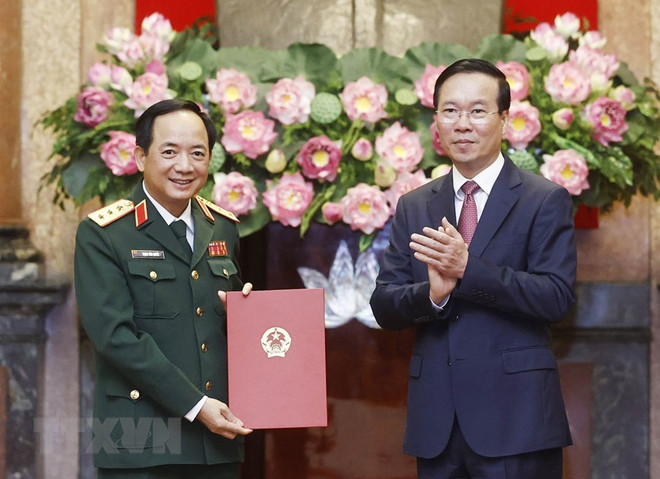 Chủ tịch nước trao QĐ thăng quân hàm cho đồng chí Trịnh Văn Quyết ảnh 1