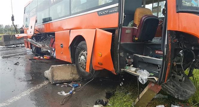 Tai nạn giao thông liên tiếp trên tuyến Quốc lộ 1, đoạn qua Phú Yên ảnh 1