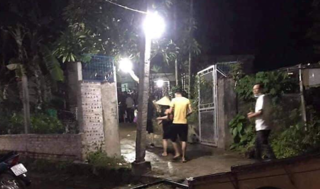 Ngôi nhà của cháu bé bị điện giật tử vong. (Ảnh: Giaoducthoidai.vn) Phú Thọ: Bé 7 tuổi tử vong do dùng điện thoại đang sạc pin ảnh 1
