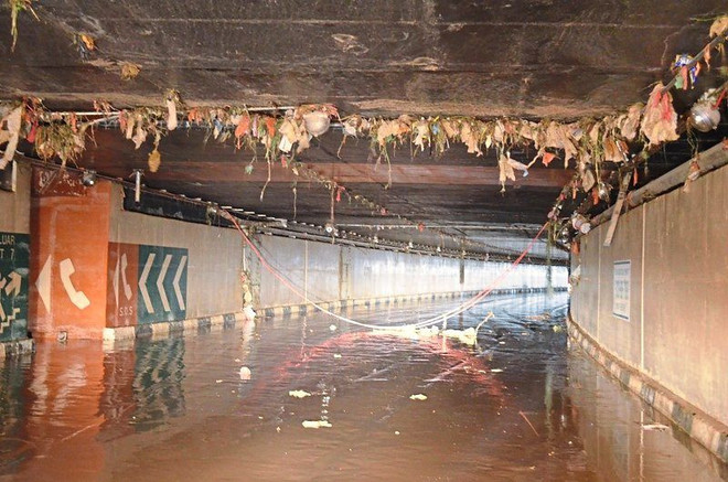 Các thành phố lớn trên thế giới tìm cách “sống chung” với lũ lụt ảnh 8