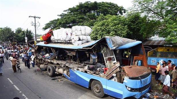 (Nguồn: yenisafak.com) Tai nạn gây thương vong lớn tại Bangladesh và Ấn Độ ảnh 1