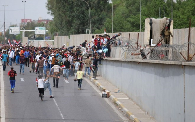 Bộ Nội vụ Iraq: Hai quả tên lửa bắn vào khu vực “Vùng Xanh” ảnh 1