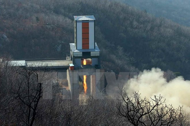 Yonhap: Triều Tiên bắn tên lửa đạn đạo chưa rõ chủng loại ảnh 1