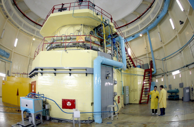 Việt Nam từng bước làm chủ kỹ thuật lò phản ứng hạt nhân ảnh 2