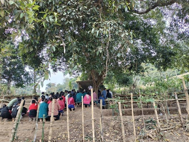 Độc đáo Lễ cúng bản của cộng đồng dân tộc Lào ở Điện Biên ảnh 1