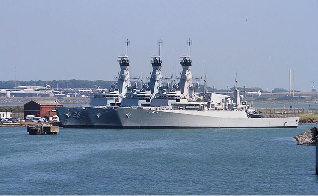 Nga sẵn sàng hỗ trợ Indonesia thực hiện chính sách trục hàng hải ảnh 1